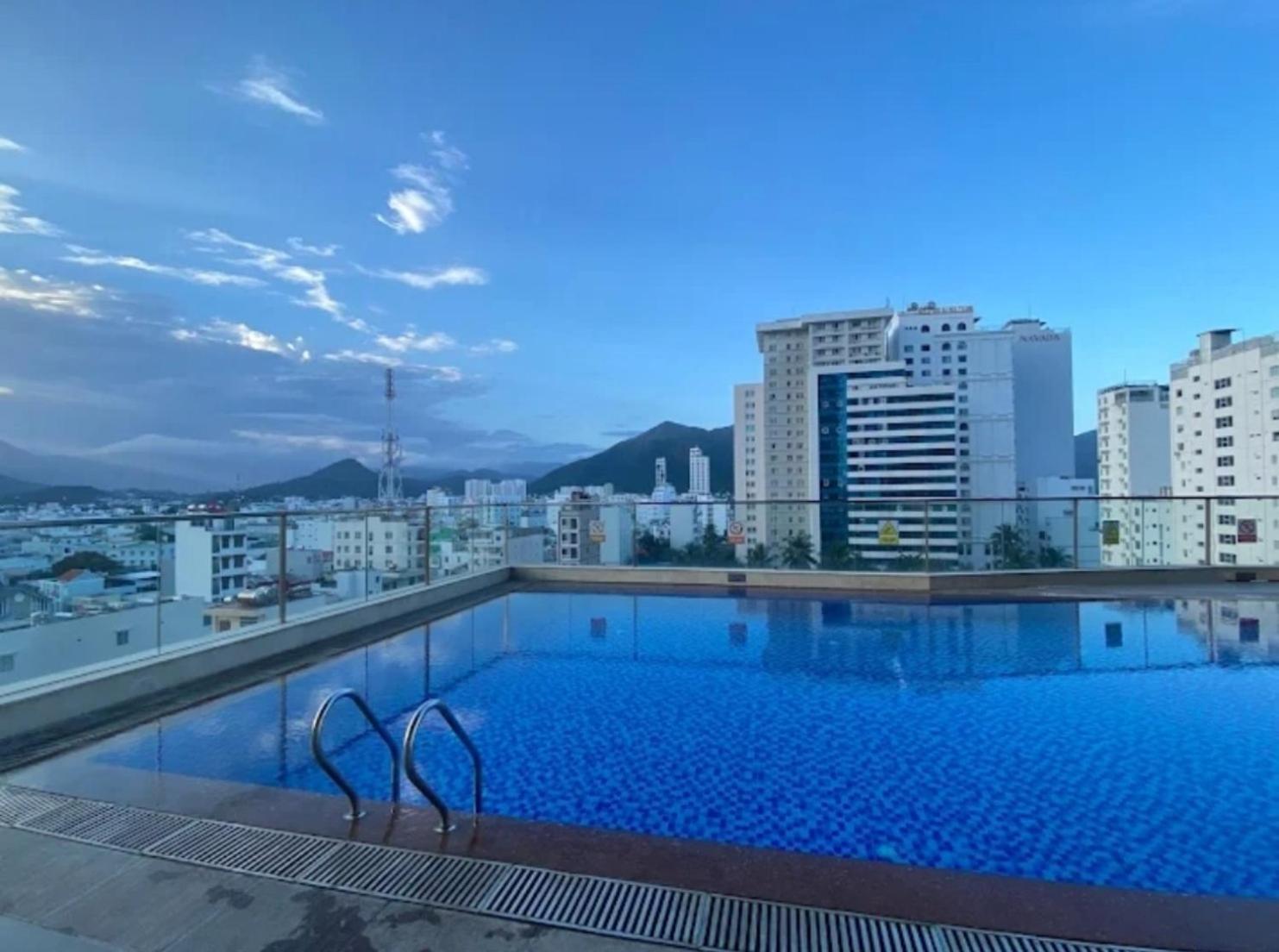 Apartamento Muong Thanh Oceanus Nha Trang Exterior foto