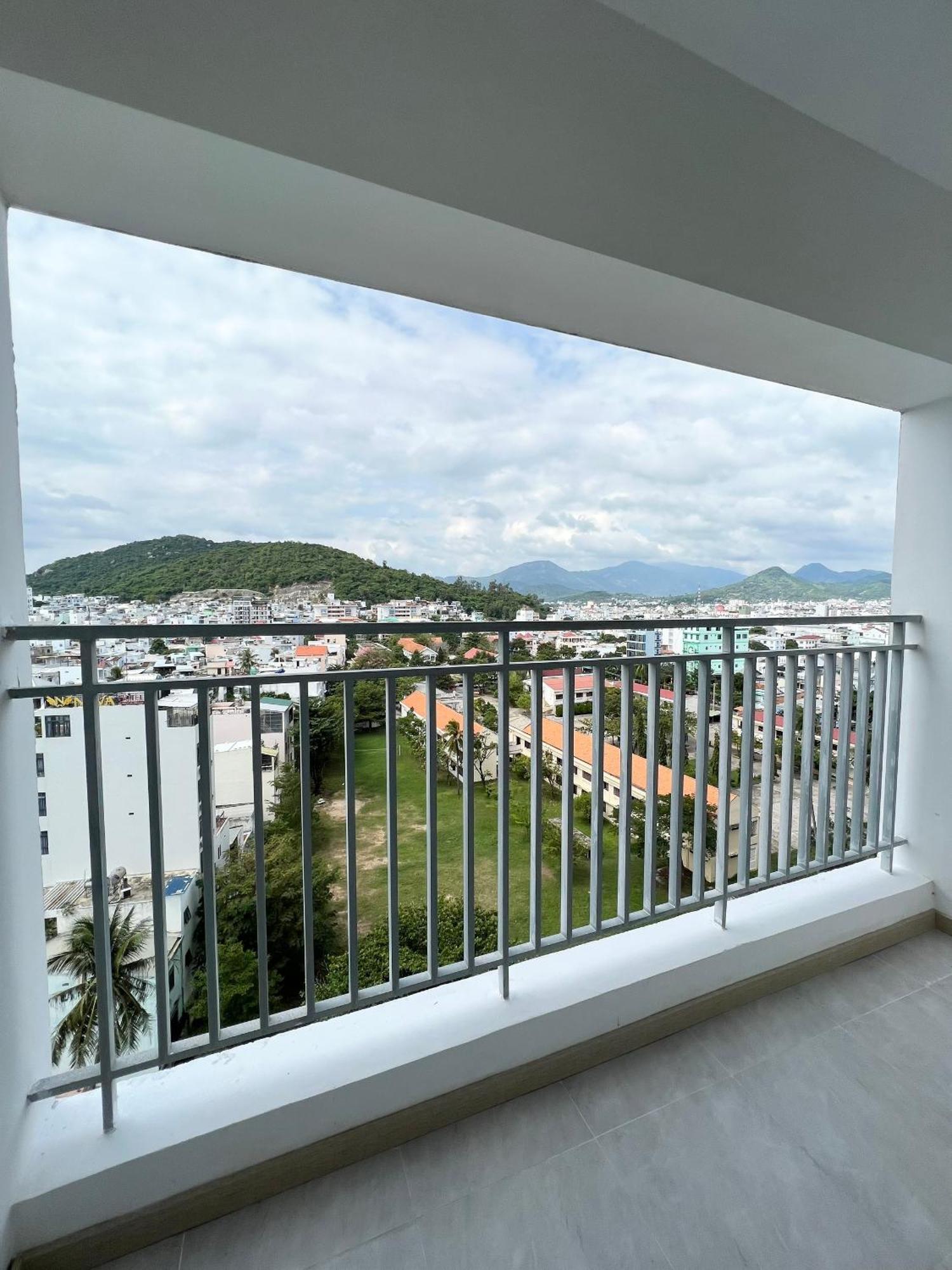 Apartamento Muong Thanh Oceanus Nha Trang Exterior foto